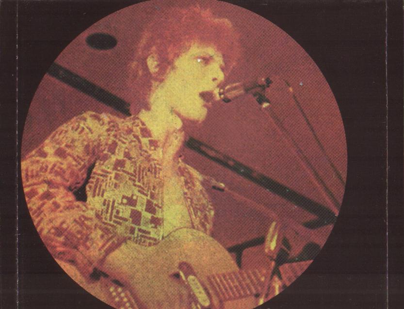 1972-11-25-Ziggy's_invasion_of_America-tray